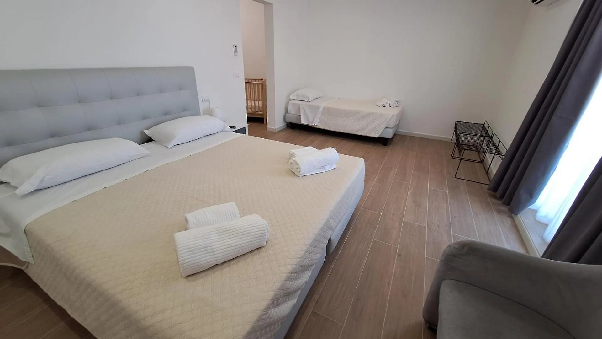 Domus Levante Terrasini Apartment