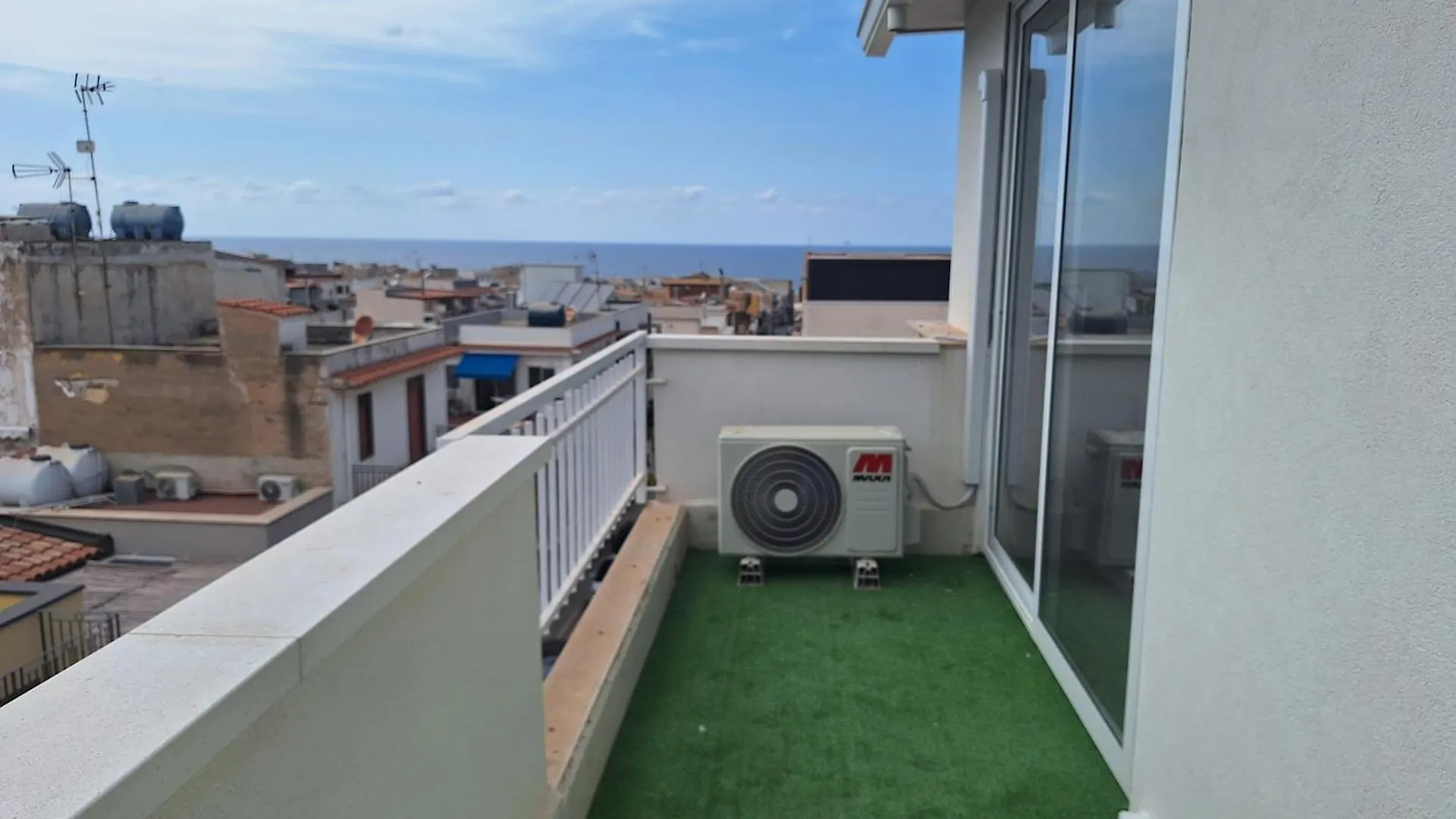 Domus Levante Terrasini Apartment